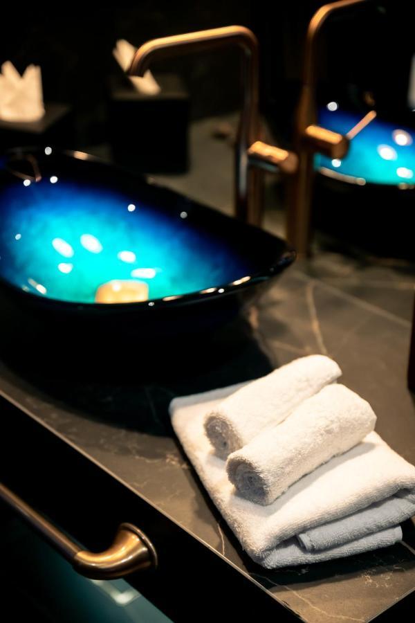 Hotel Damare &